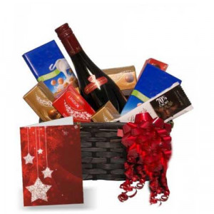 chocolates-and-red-wine-gift-hamper